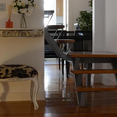 Apartment Duplex At Best Lively District *